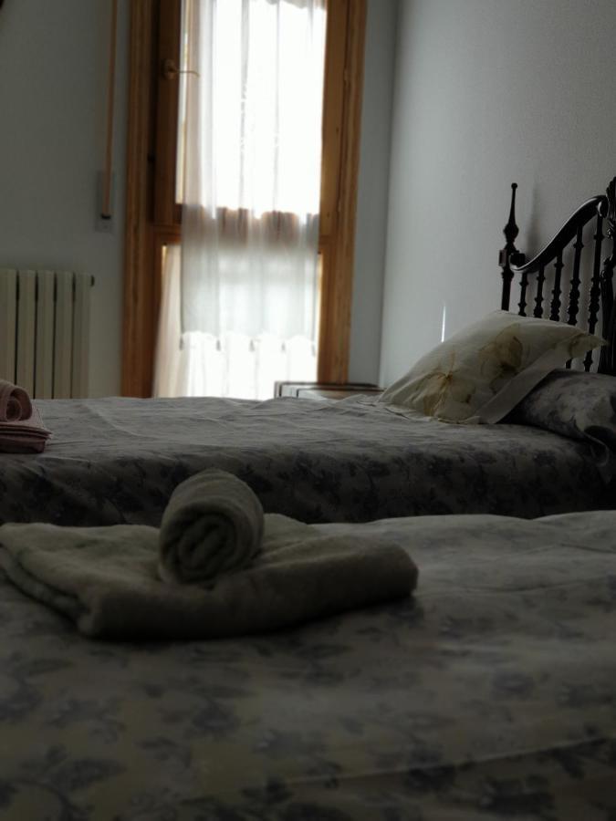 Apartamento VUT Consejo de Cientos Jaca Exterior foto